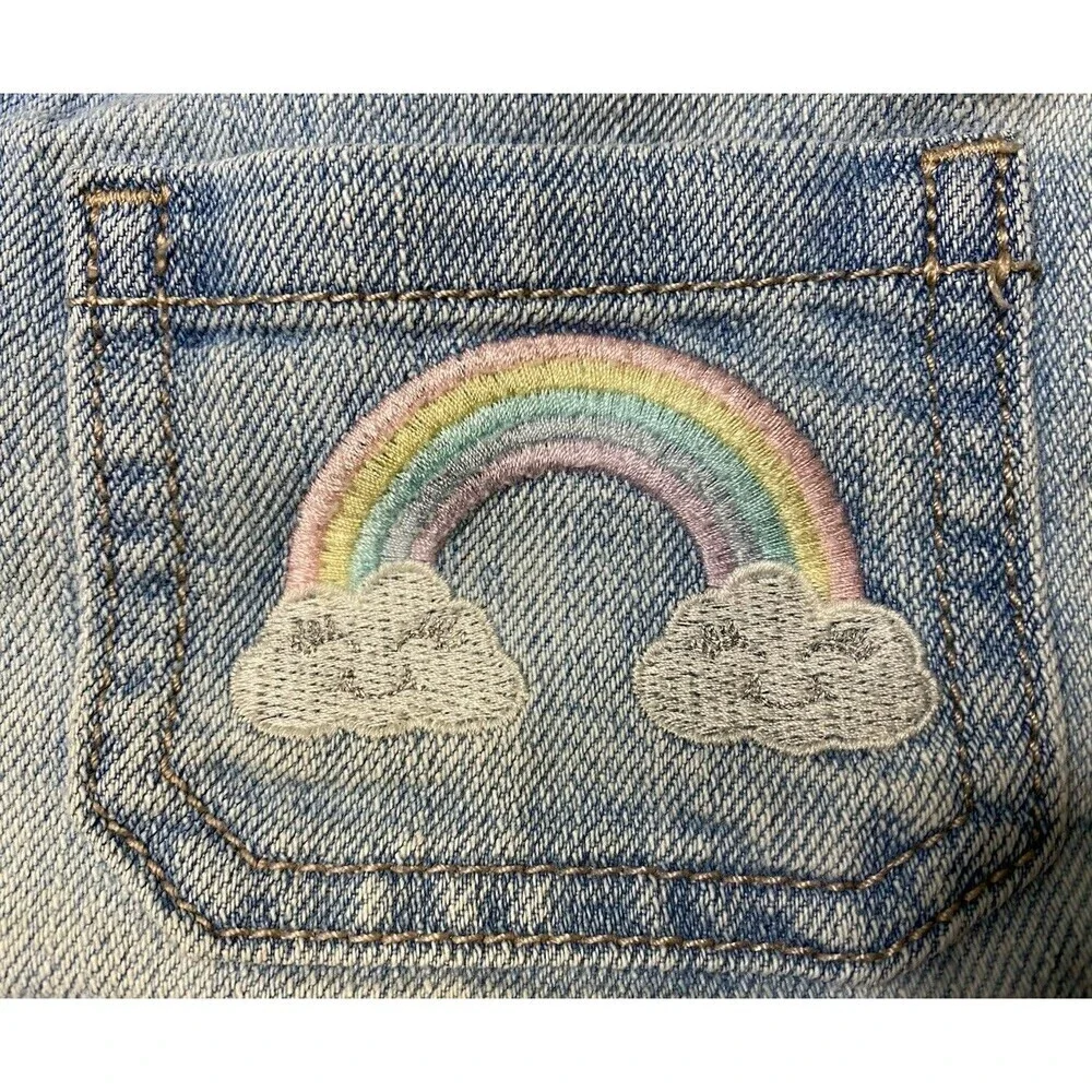 Childrens Place Girl's Rainbow Shortie Shorts Sz 4T, rainbow embroidery Pockets